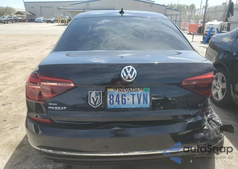 2019 Volkswagen Passat Wolfsburg из США, поврежденный, VIN 007968